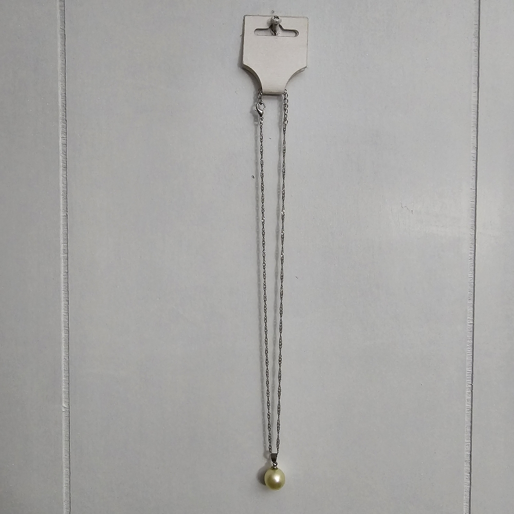 Faux Pearl Necklace